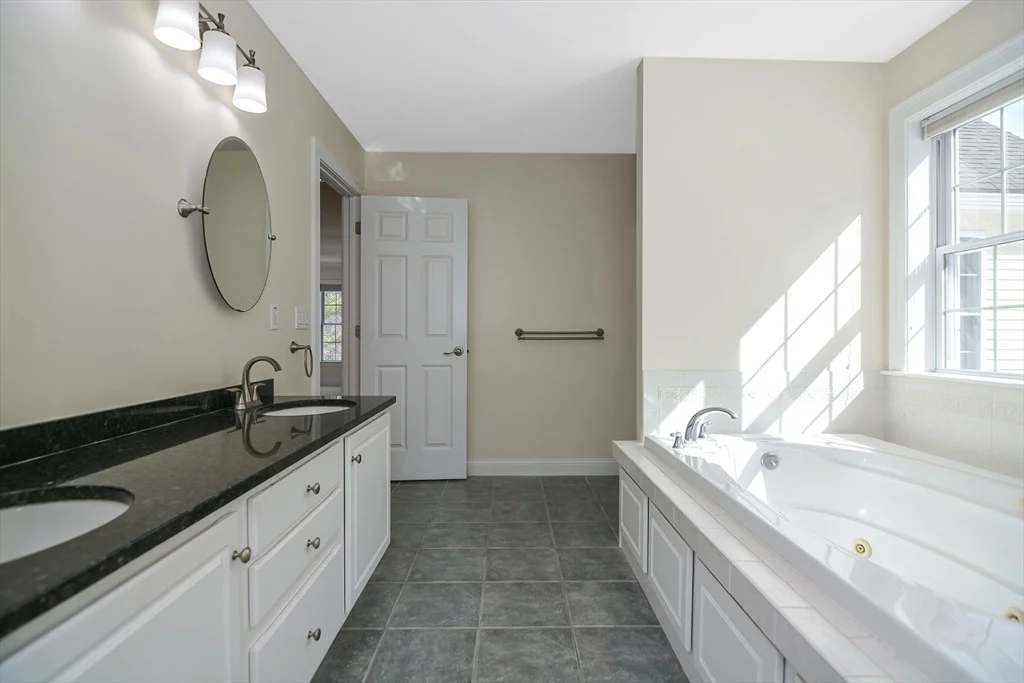 Photo of 268 Hall Street