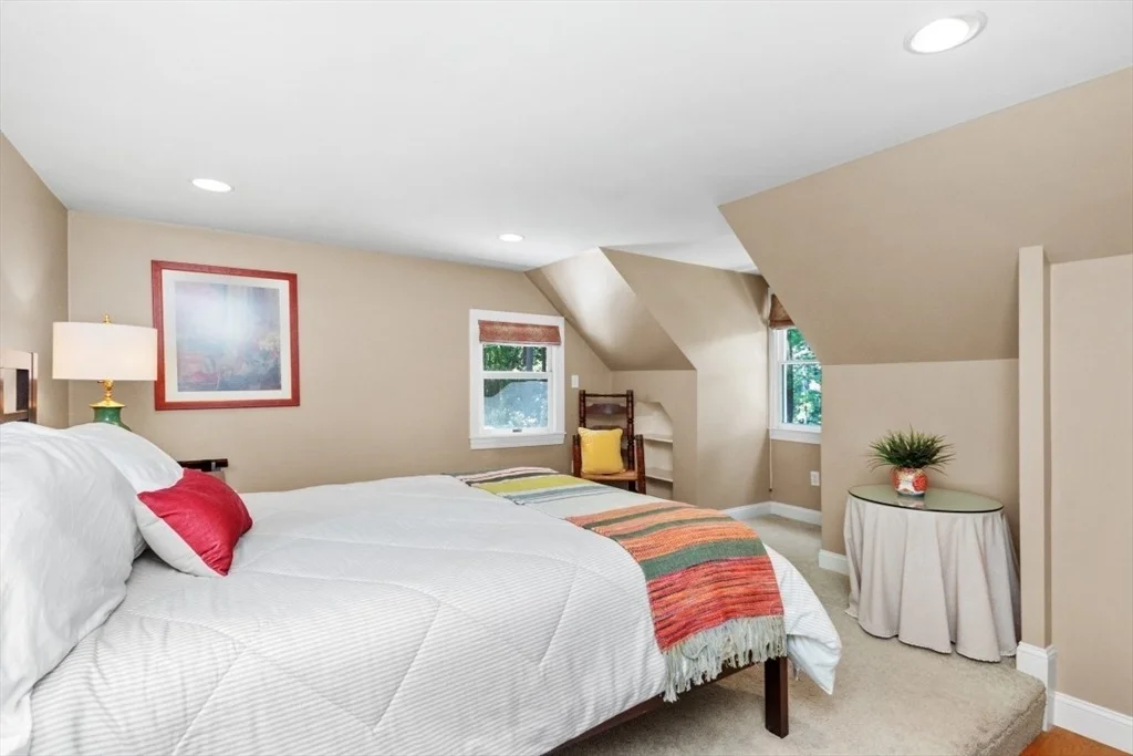Photo of 71 Silver Hill Rd