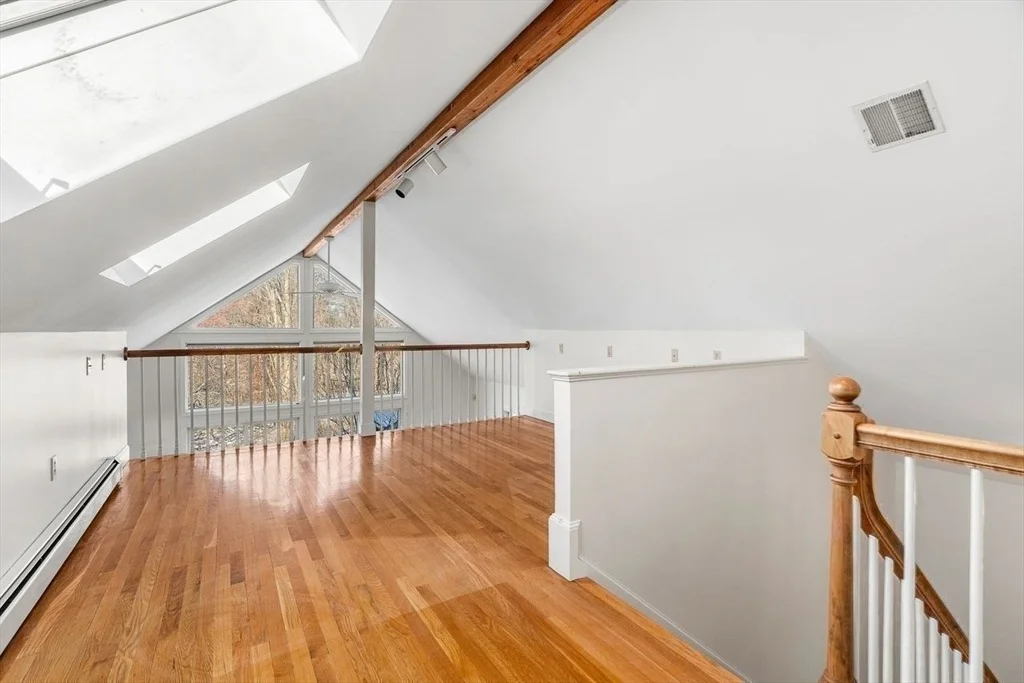 Photo of 9 Marshall Dr