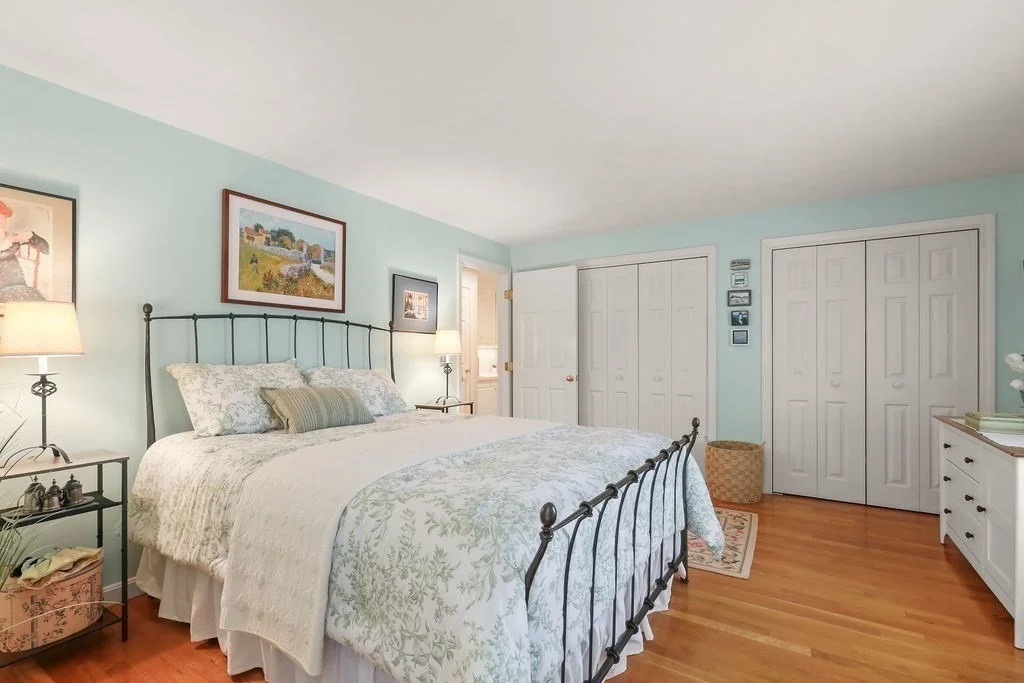 Photo of 170 Sturbridge Drive