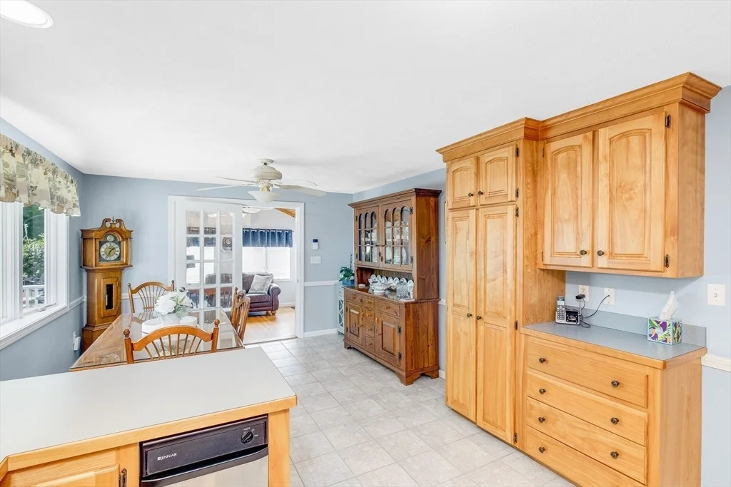 Photo of 33 Farnham Rd