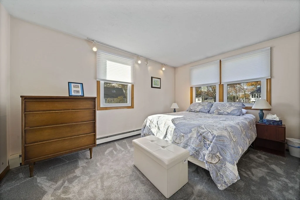 Photo of 40 Linden Park Dr