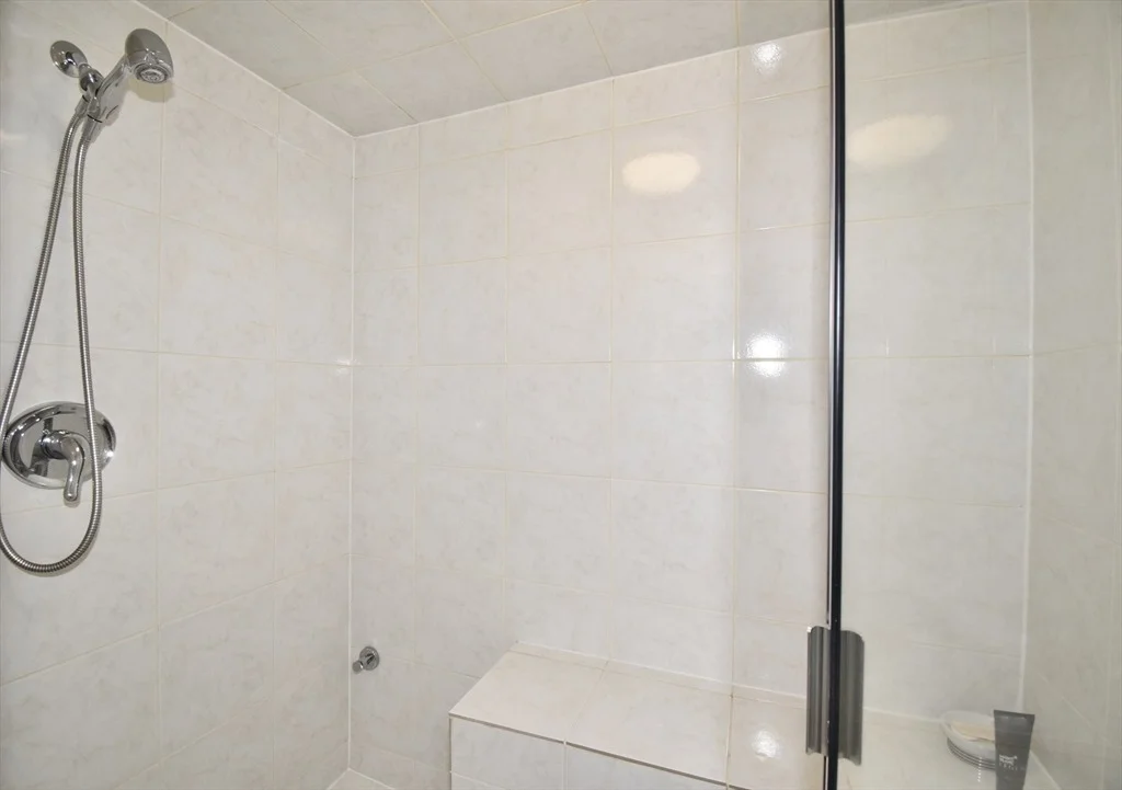 Photo of 166 Primrose Dr