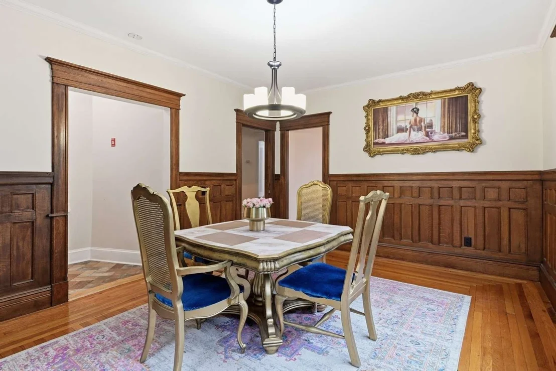 Photo of 30 Beechwood Ave