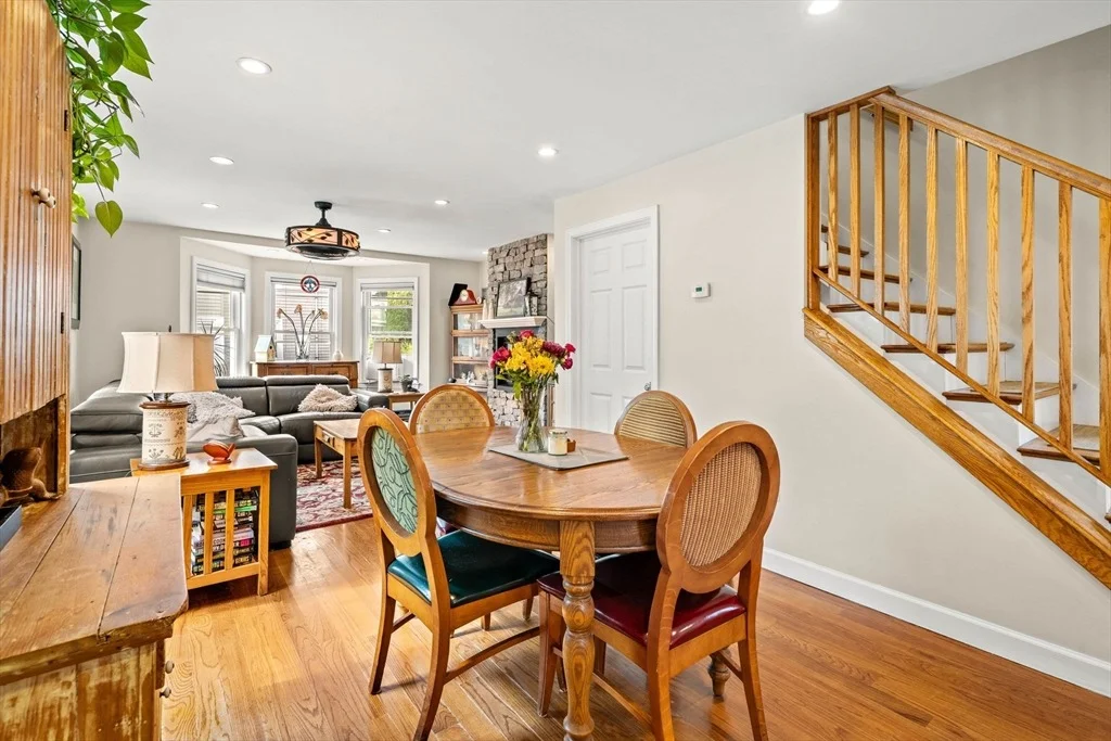Photo of 15 Beacon St