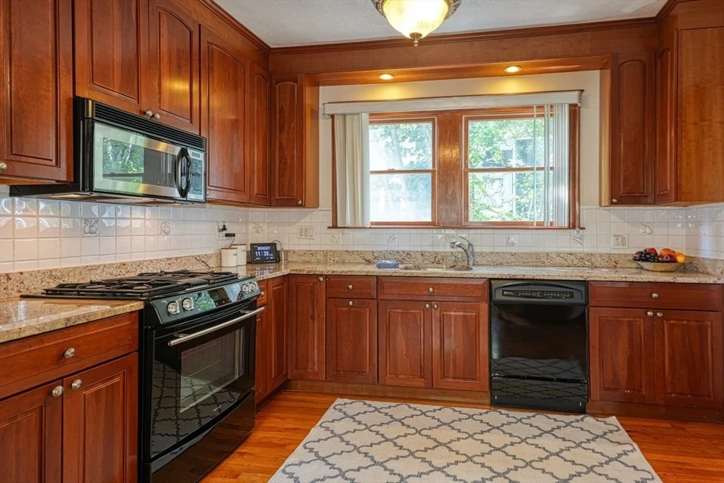 Photo of 27 Appleton St