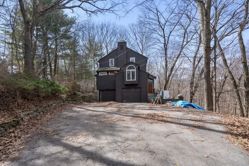 Photo of 217 Summer St