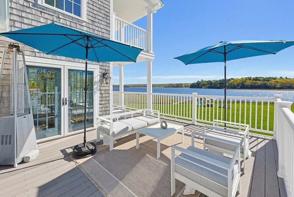 Photo of 922 Drift Rd