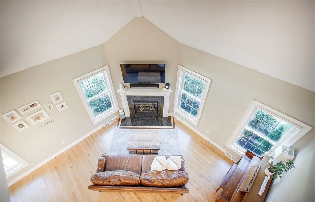 Photo of 451 Falley Dr