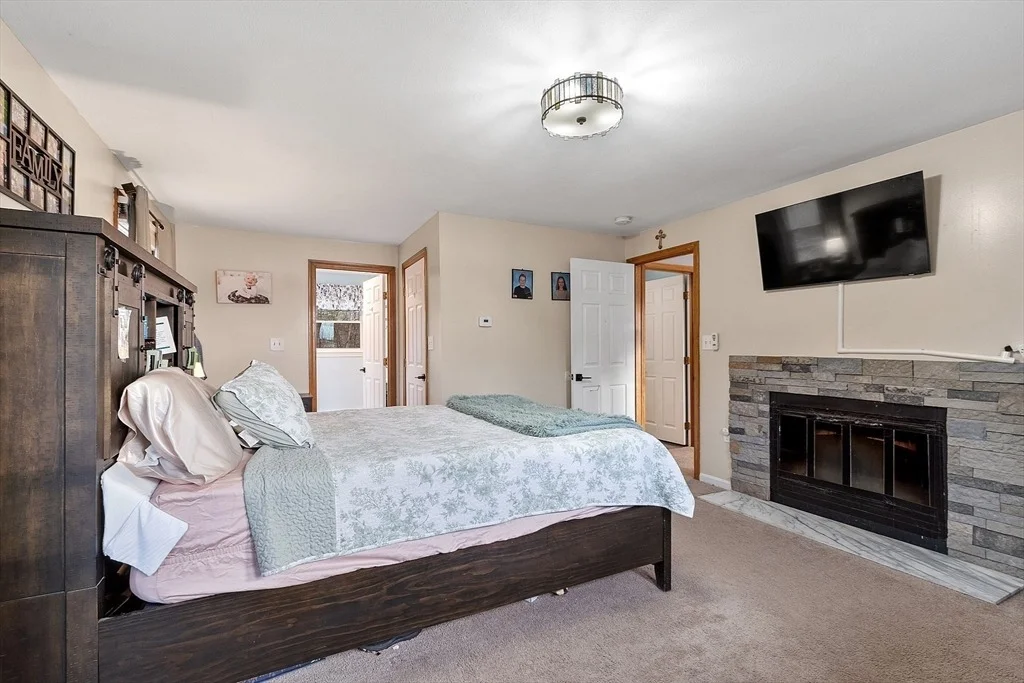 Photo of 81 Pine Tree Lane