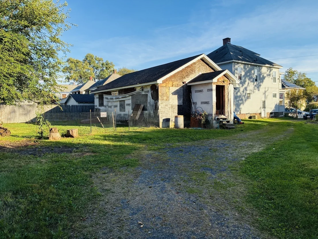 Photo of 59 Forest Ave