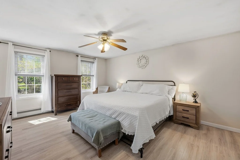 Photo of 4 Mockingbird Ln