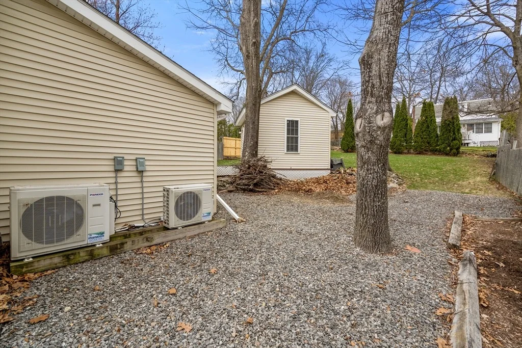 Photo of 10 Cedar St