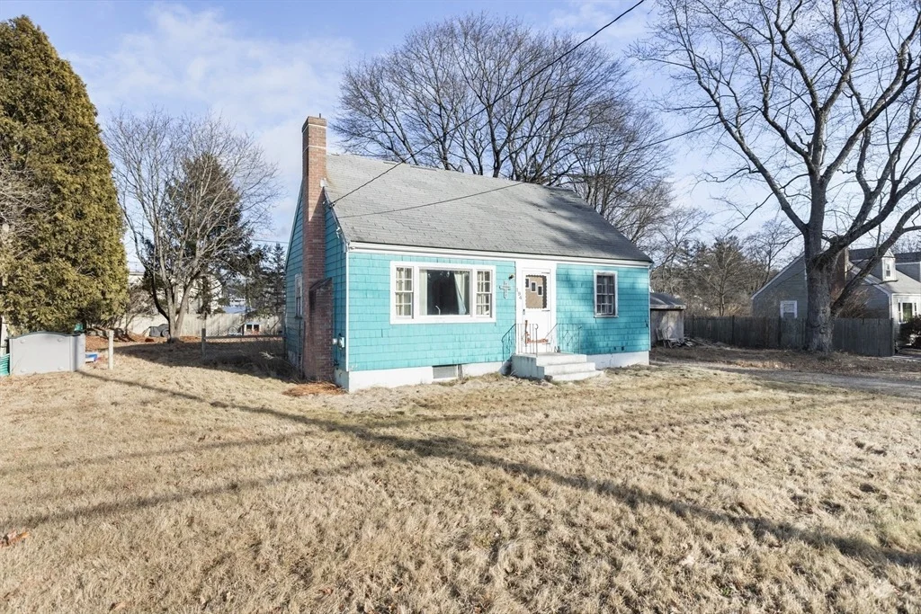 Photo of 194 Central St