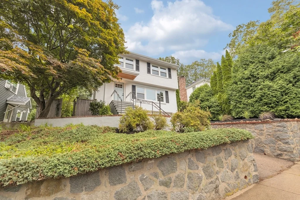 Photo of 26 Crehore Road