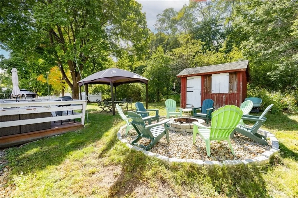 Photo of 34 Roosevelt Ave