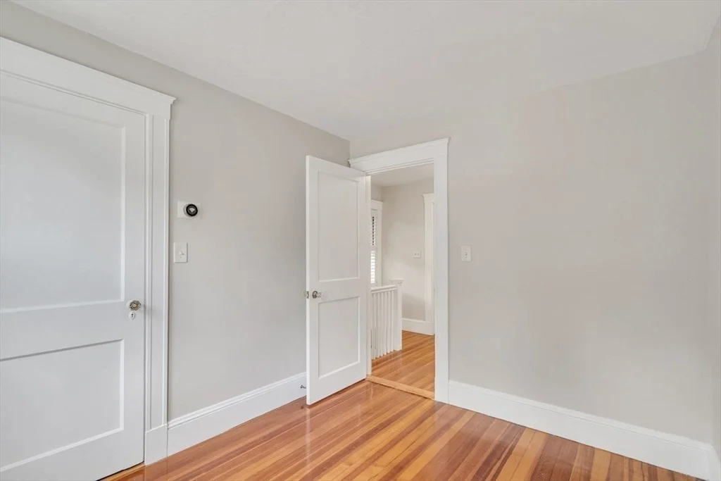 Photo of 5 Maple St
