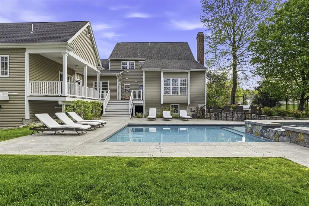 Photo of 82 Hardwick Rd