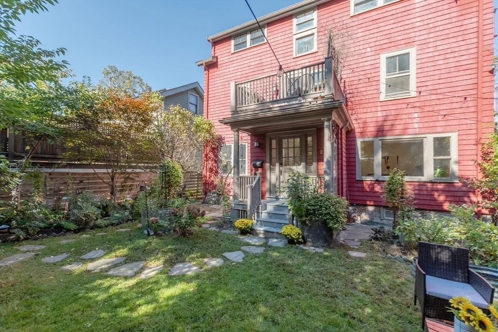 Photo of 20 Maynard Pl.