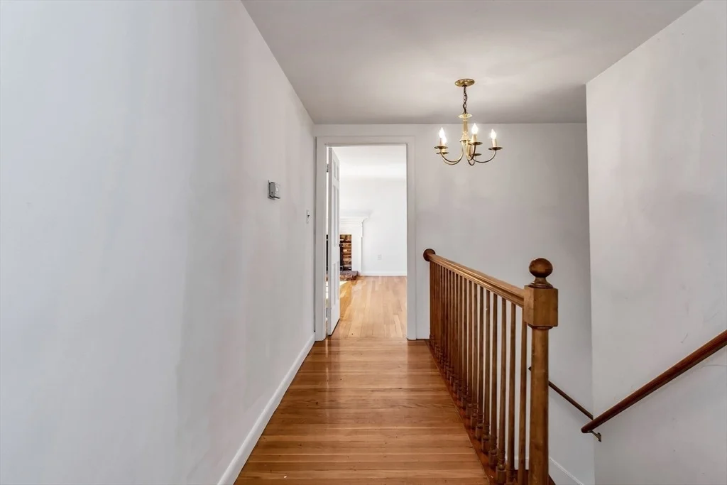 Photo of 955 Hale St