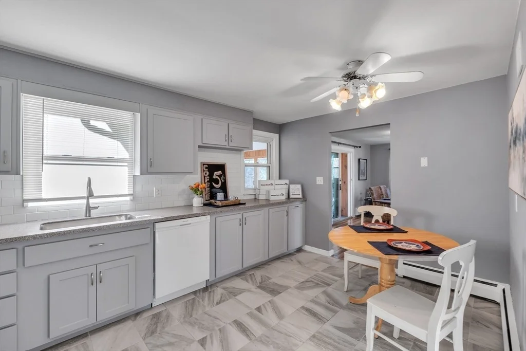 Photo of 132 Winifred Ave