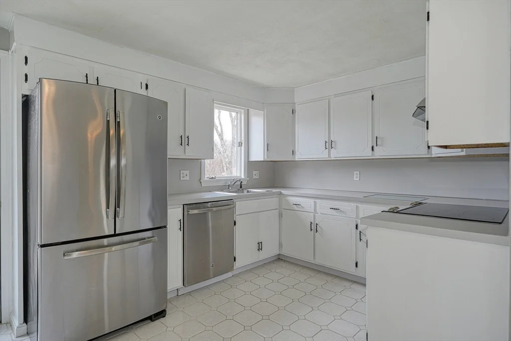 Photo of 1 Maureen Dr