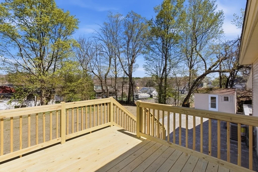 Photo of 671 Nashua Rd