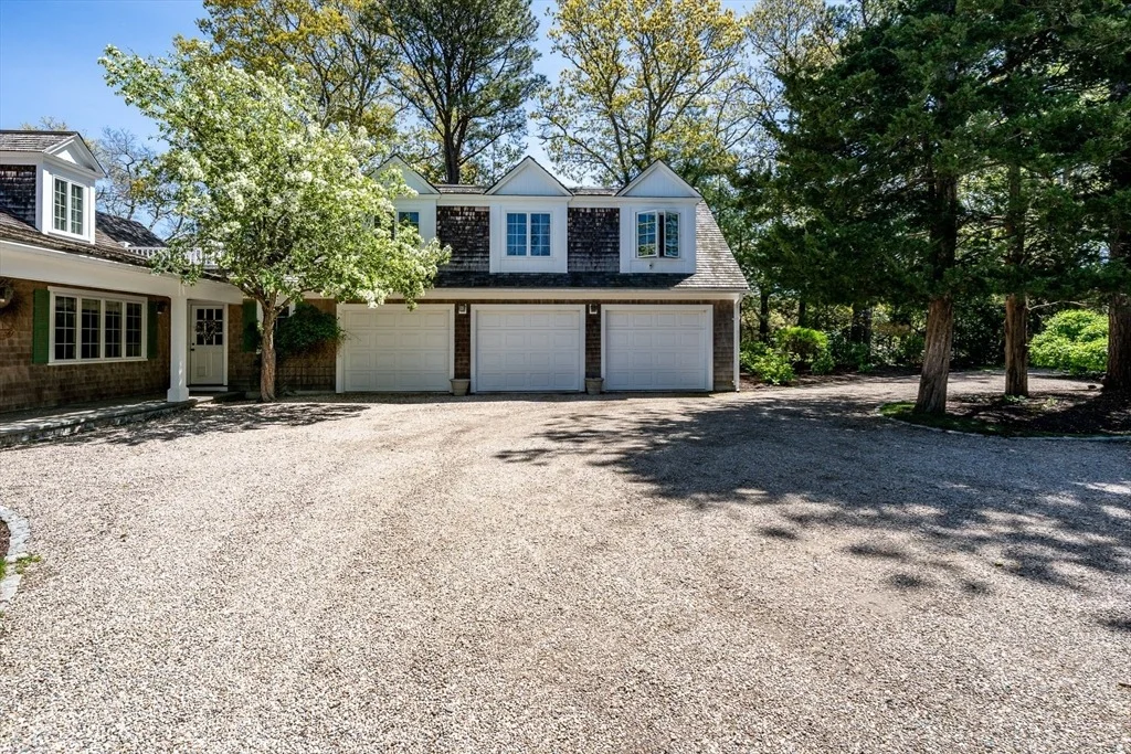 Photo of 46 Great Bay Rd