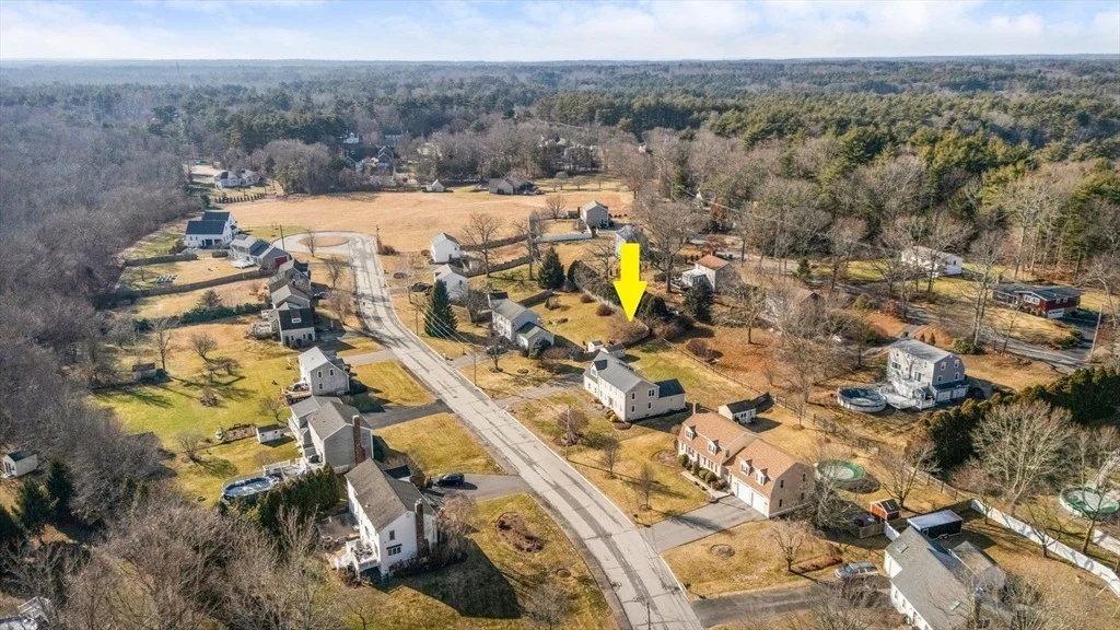 Photo of 35 Nelson Dr
