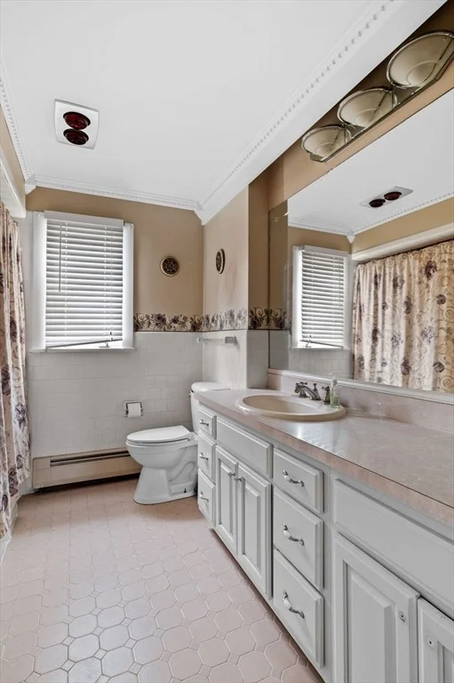 Photo of 504 Loring Ave