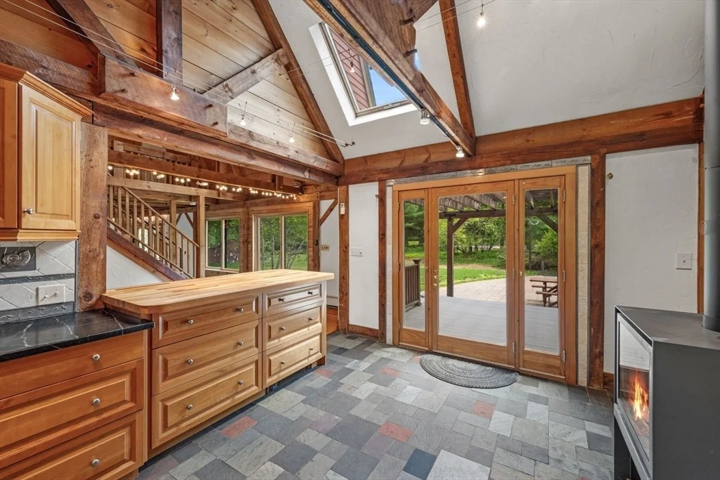 Photo of 72 Mile Ln