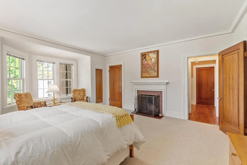 Photo of 89 Lothrop Street