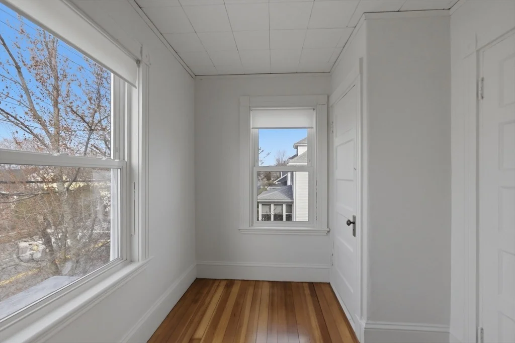 Photo of 83 Franklin St