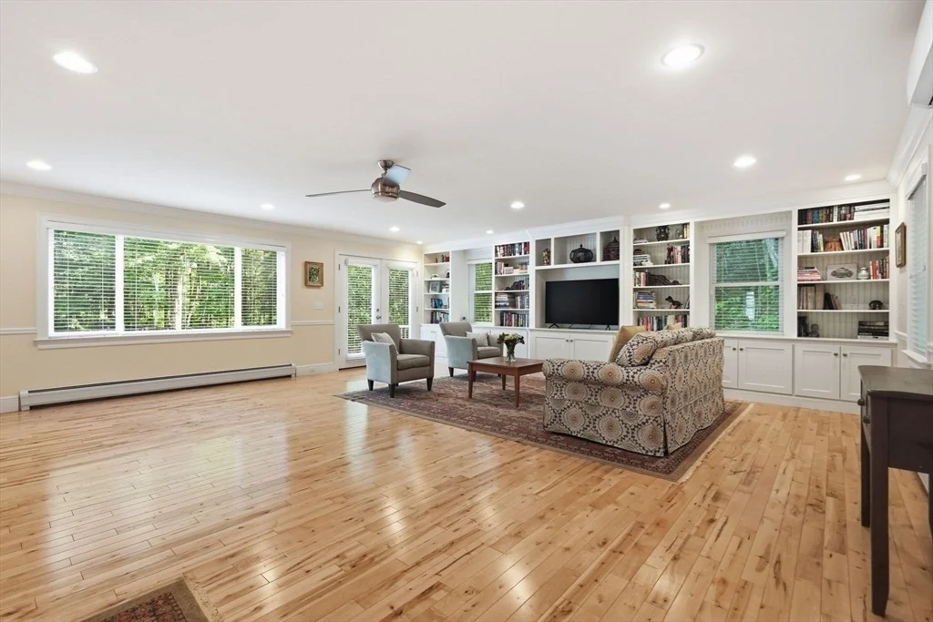 Photo of 32 Eunice Williams Dr