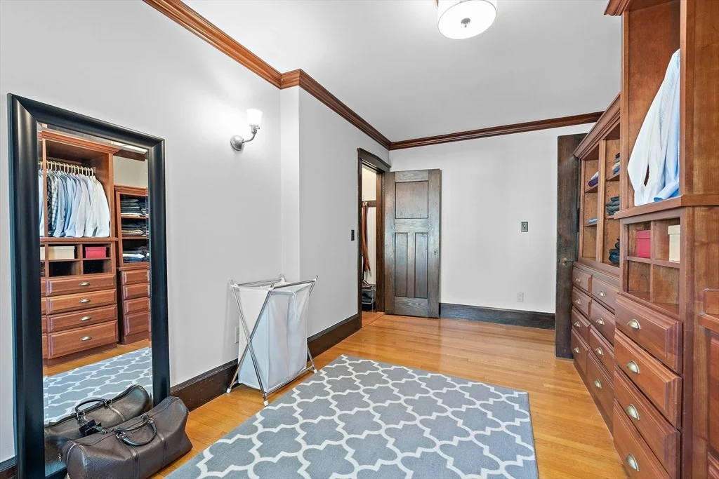 Photo of 234 County St