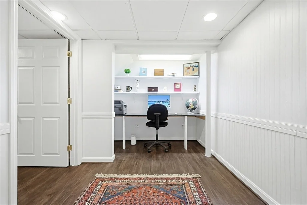 Photo of 6 Colburn Circle