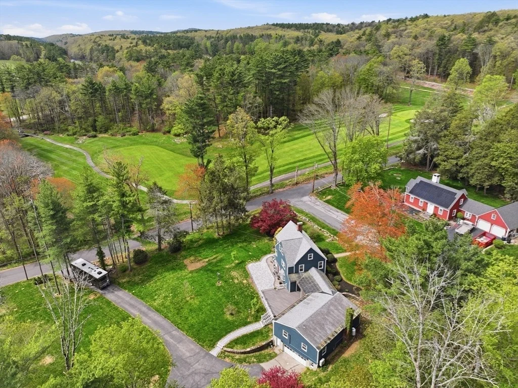 Photo of 8 Hillside Rd