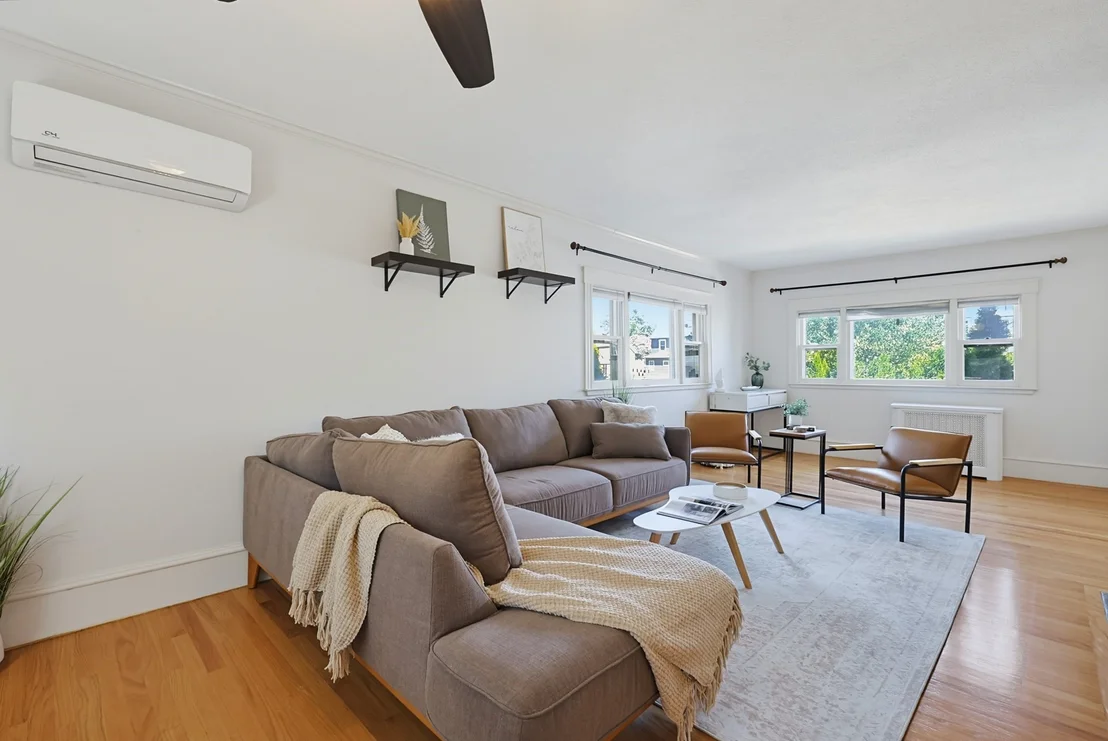 Photo of 49 Katherine Rd