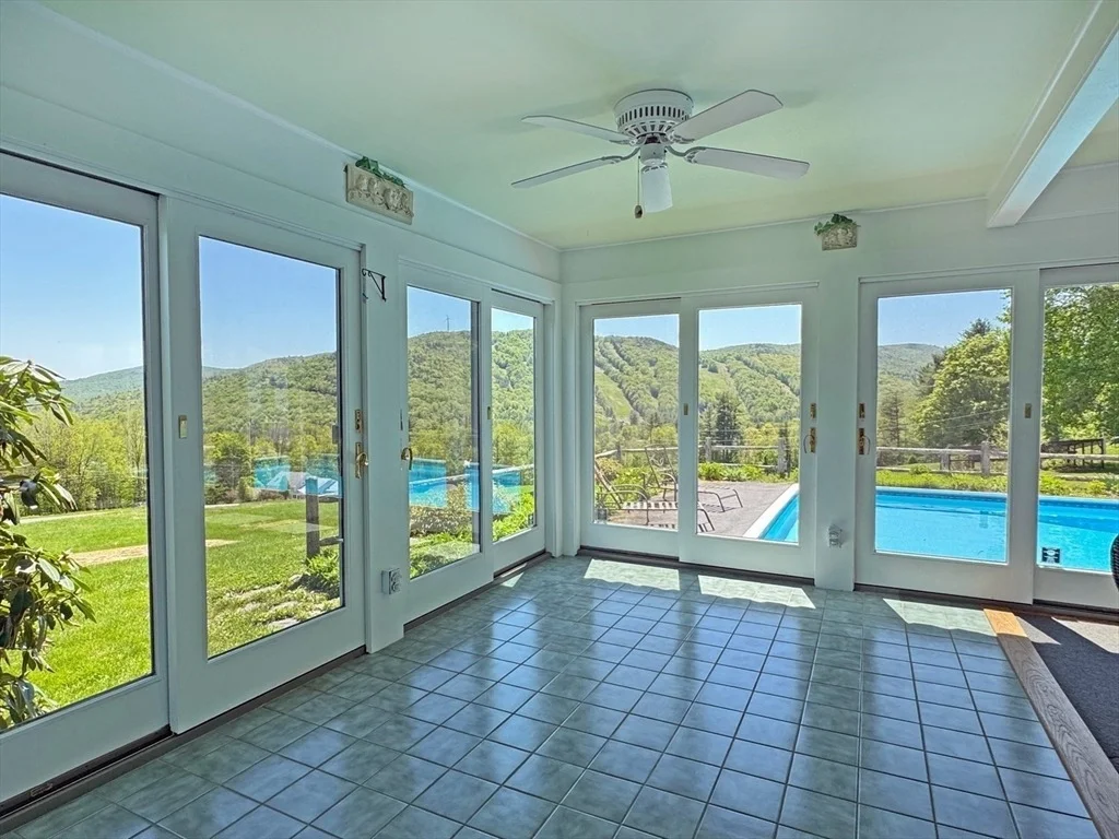 Photo of 85 Warfield Road
