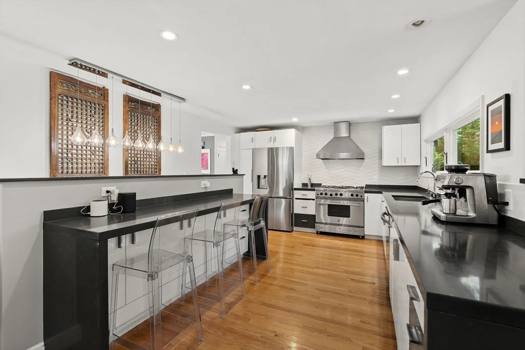 Photo of 44 Windemere Rd