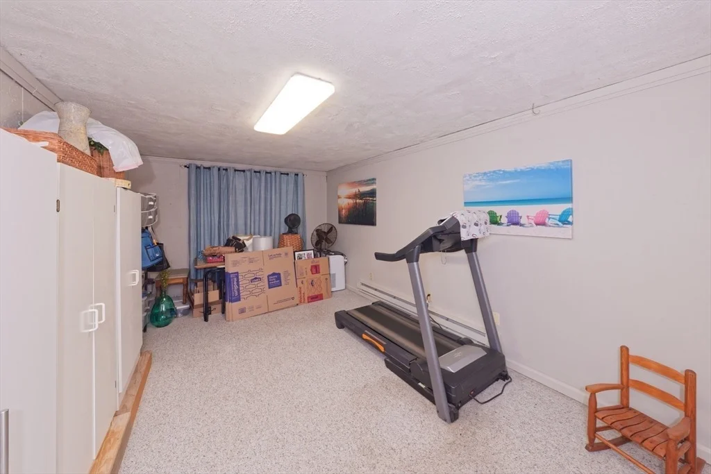 Photo of 6 Rainbow Dr