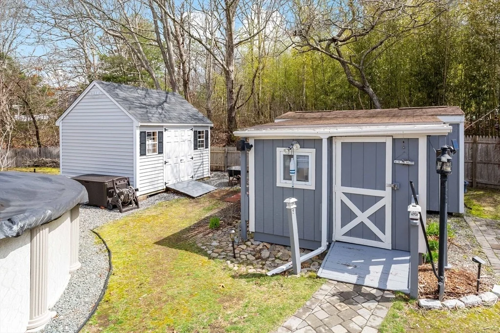 Photo of 18 Seabrook Dr