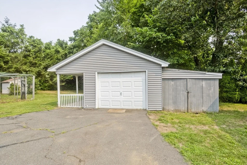 Photo of 492 Morgan Road