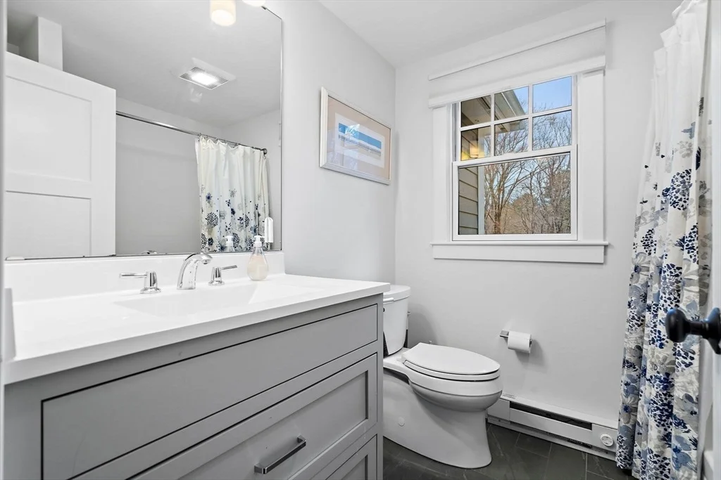 Photo of 103 Peabody Dr