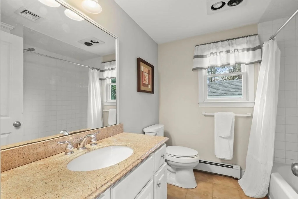 Photo of 5 Deerfield Rd