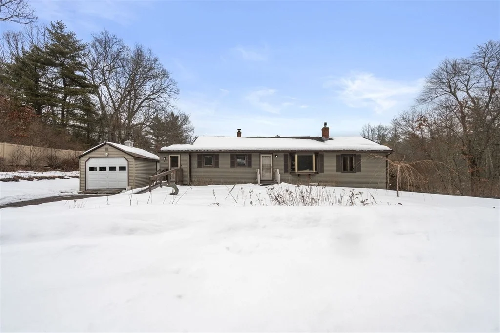 Photo of 107 Baldwin Dr.