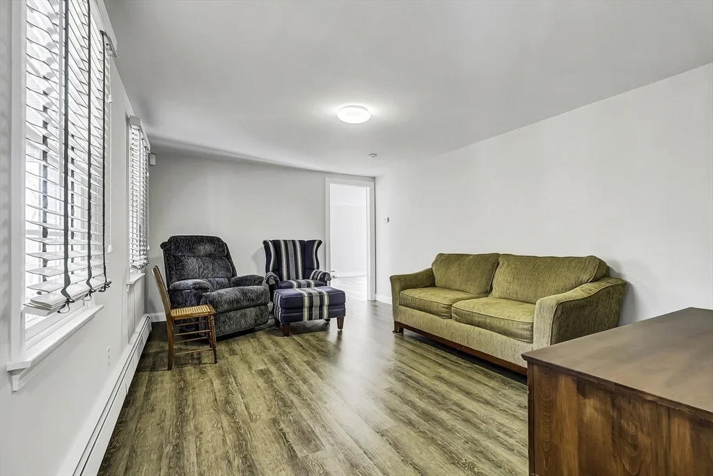 Photo of 31 Baxendale Rd