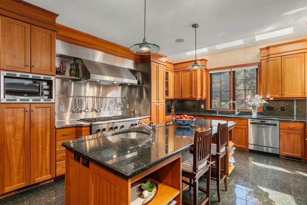 Photo of 20 Cobblestone Place