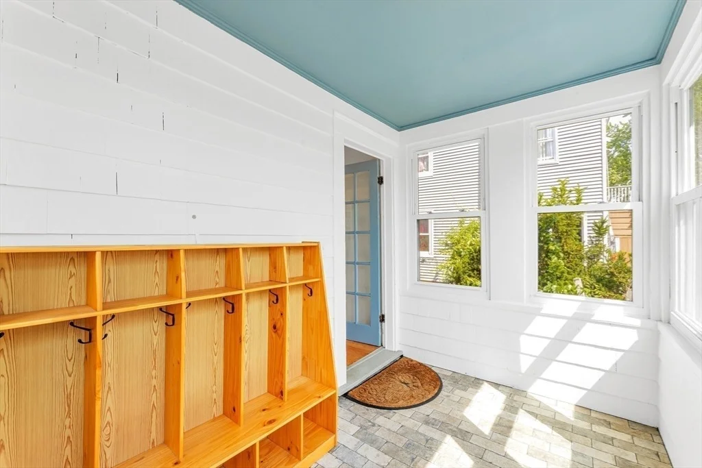 Photo of 15 Reddy Ave