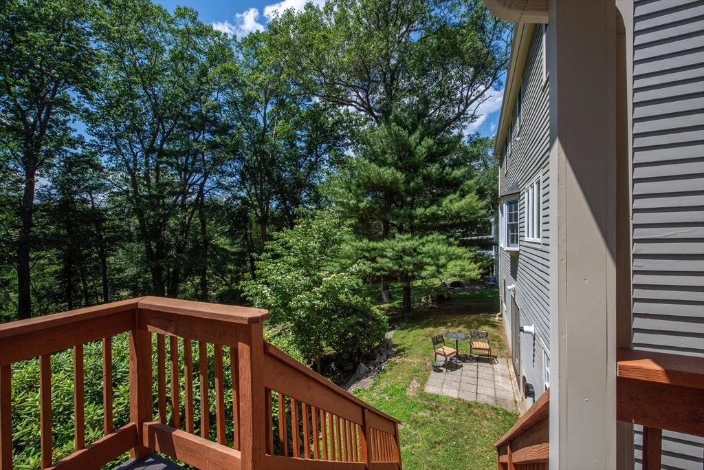 Photo of 76 Parsonage Ln